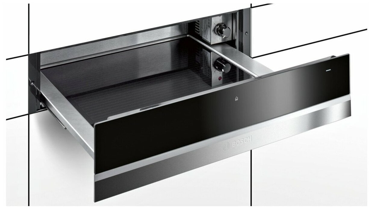 Подогреватель посуды Bosch BIC630NS1 черный серый металлик