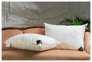 Фото Подушка Trois Couronnes Revival OmniFace Pillow