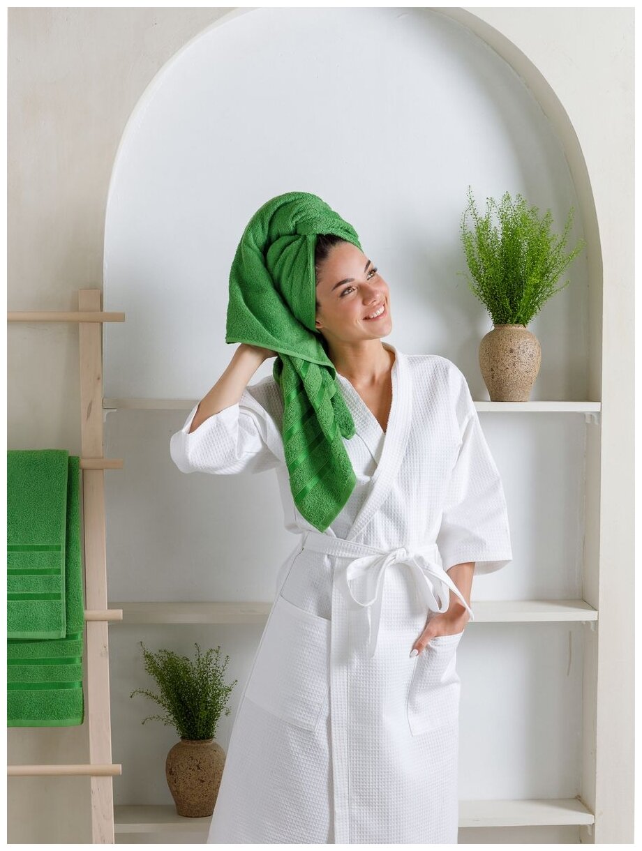Комплект полотенец махровых Diana, цвет: Пикантный зеленый (РФ) 30х50, 50х90, 70х140 см - фотография № 8