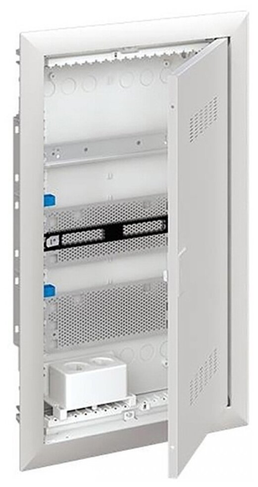 Шкаф мультимедийный ABB UK630MV с розеткой и DIN-рейкой (3 ряда) 2CPX031391R9999