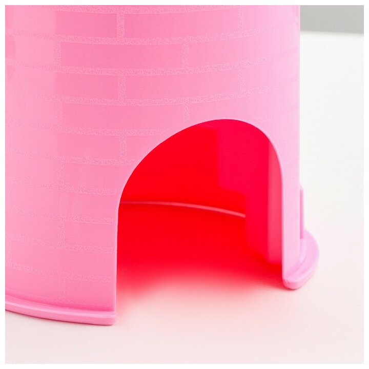 Домик для грызунов "Лесенка" с поилкой 12 х 12 см, розовый - фотография № 5