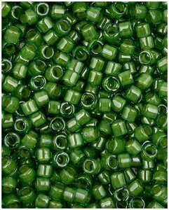 Фото Бисер Miyuki Delica, цилиндрический, размер 11/0, цвет: Окрашенный изнутри зеленый/лай (0274), 4,5 грамма