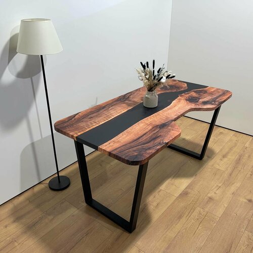 Стол письменный компьютерный с вырезом THETABLE 140х80 см 3821 32225₽