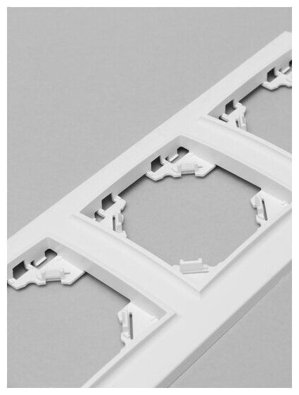Рамка двухместная горизонтальная, серия Эрна, PFR00-9002-01, белый - фотография № 7