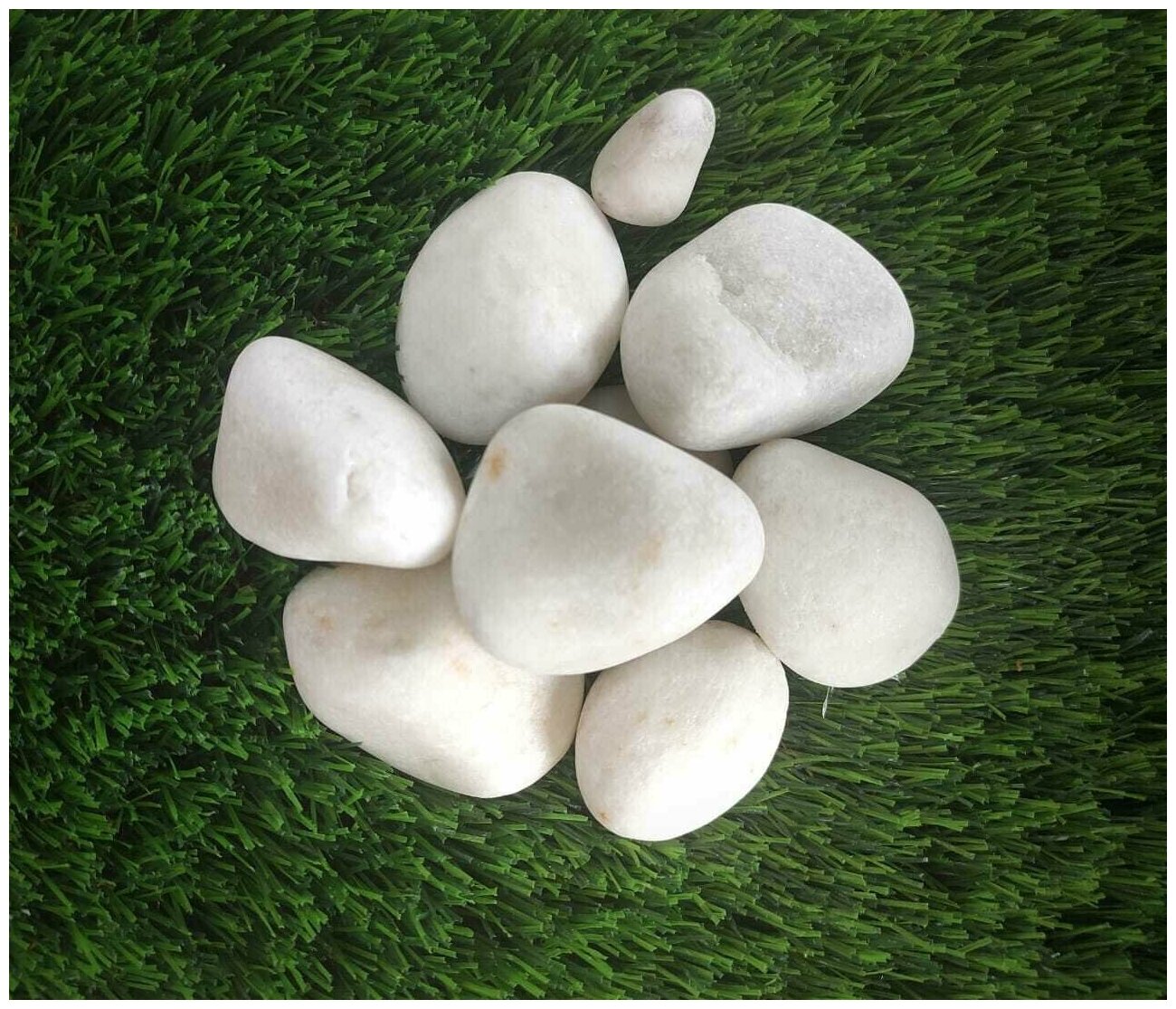 Ландшафтный камень Галька белая мрамор фракция 40-70 мм 5 кг (317). Декоративный грунт