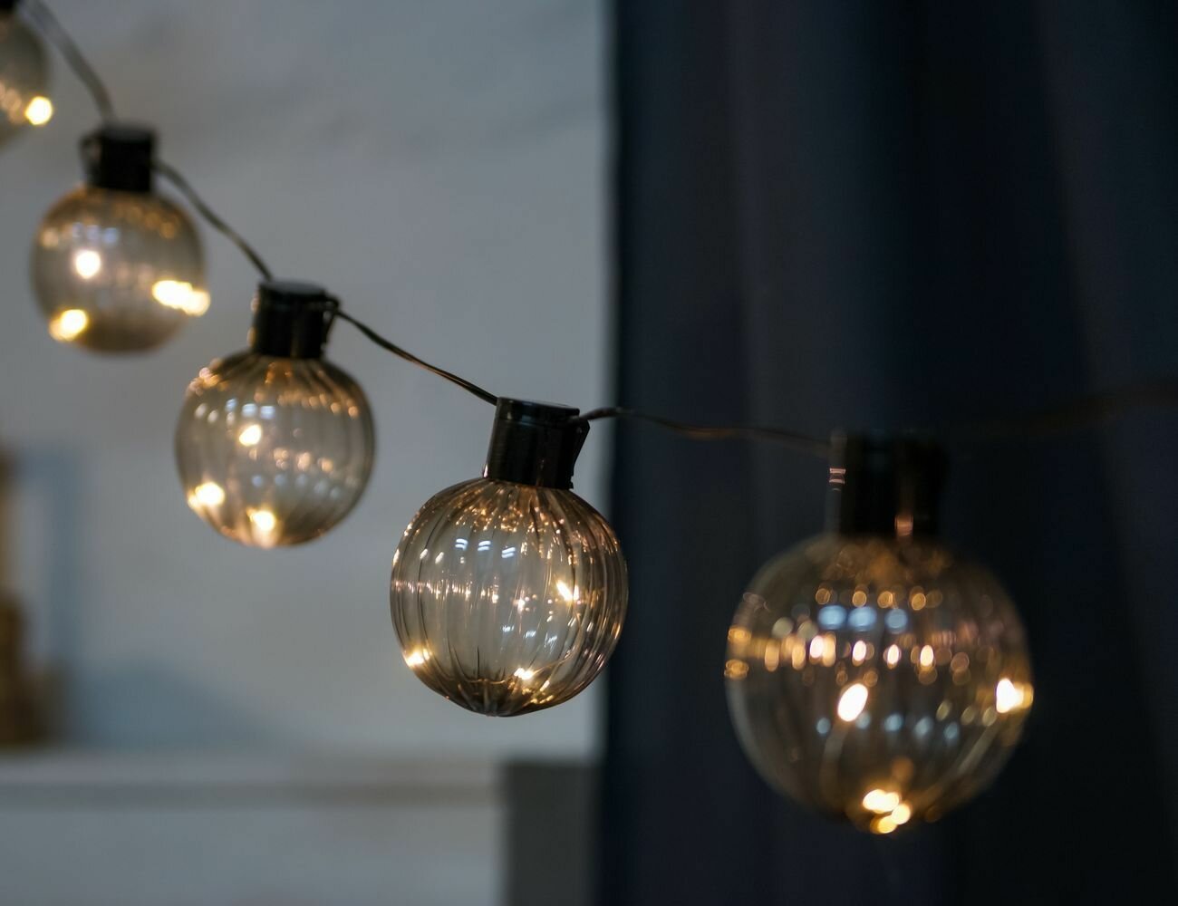Садовая гирлянда реюньон, 10 теплых белых LED-огней, 1.8+5 м, черный PVC, уличная, Koopman International AF5300250