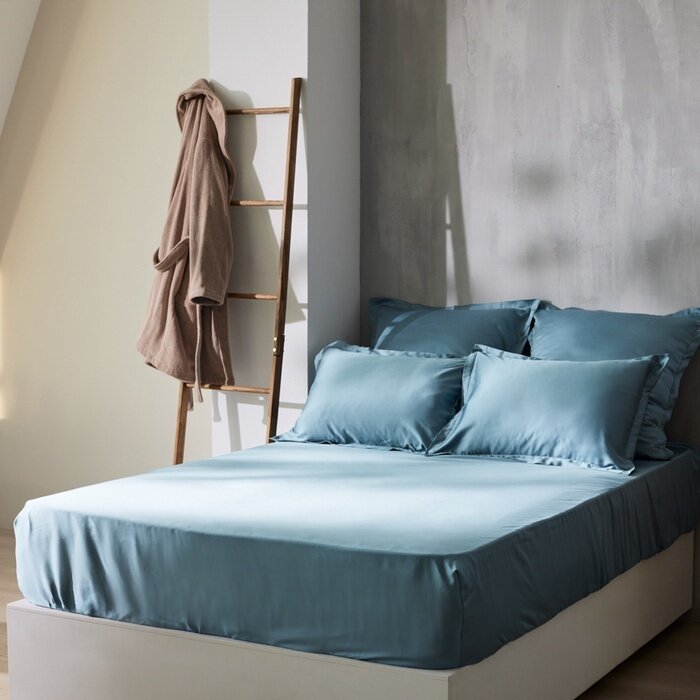 Простыня на резинке Sima-Land Home Tencel 180х200+30 см, цвет серо-голубой, плотность 115 г/м2 (9825548)