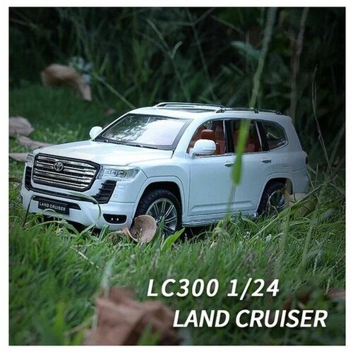 коллекционная модель toyota land cruiser prado 1 24 металл свет звук Коллекционная модель Toyota Land Cruiser 300 1:24 (металл, свет, звук)