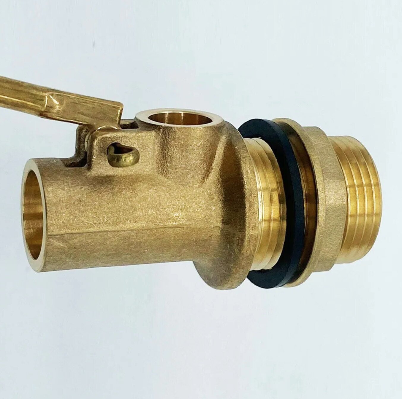 Поплавковый клапан для бочки 3/4" (комплект с шаром) латунь