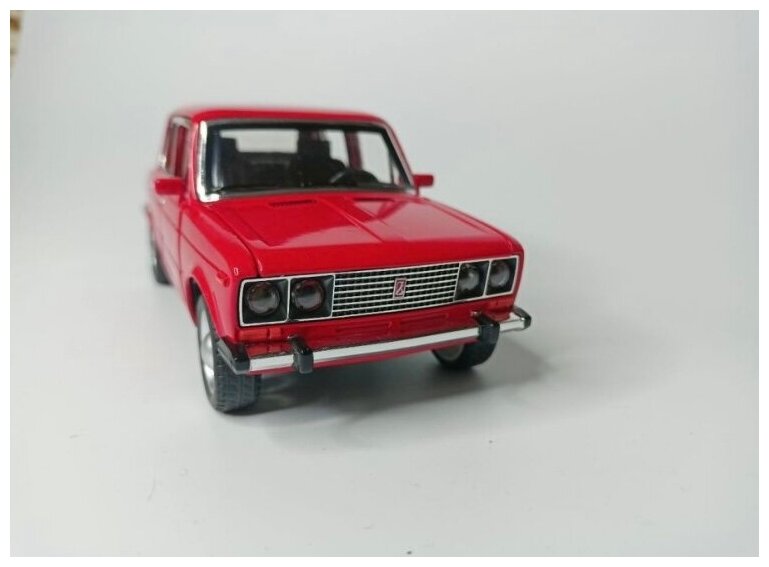 Коллекционная машинка игрушка металлическая Жигули ВАЗ 2106 для мальчиков масштабная модель 1:24 красная
