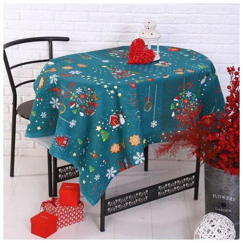 DomoVita Скатерть новогодняя рогожка DomoVita «Волшебные истории», размер 150х150 см, цвет зелёный, 100% хлопок, 170 г/м²