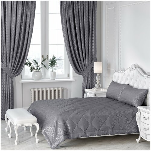 Покрывало на кровать Жак (250х270) ежевичный