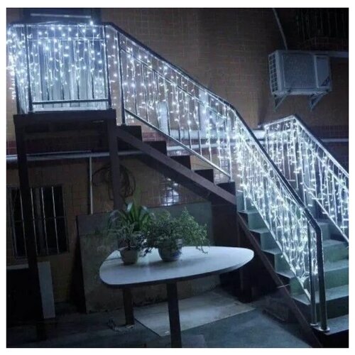 Электрогирлянда Бахрома - 48 LED, цвет белый, длина 1,5м, в высоту 30/50 см, провод прозрачный, с возможностью соединения