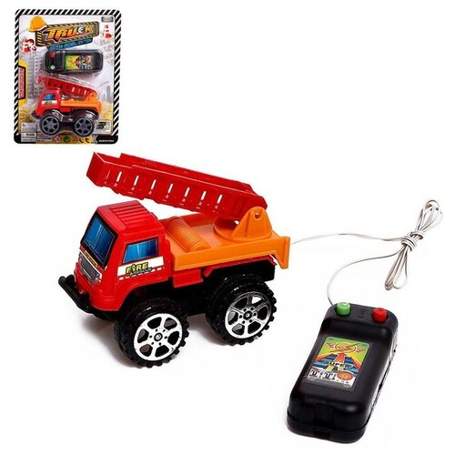 Машина Стройтехника на дистанционном управлении работает от батареек микс 388₽