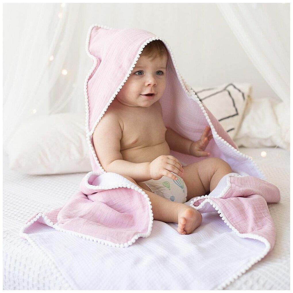 Уголок детский муслиновый Candy Pink 90x90 см / Полотенце для новорожденного,для купания детей, 100% хлопок - фотография № 1