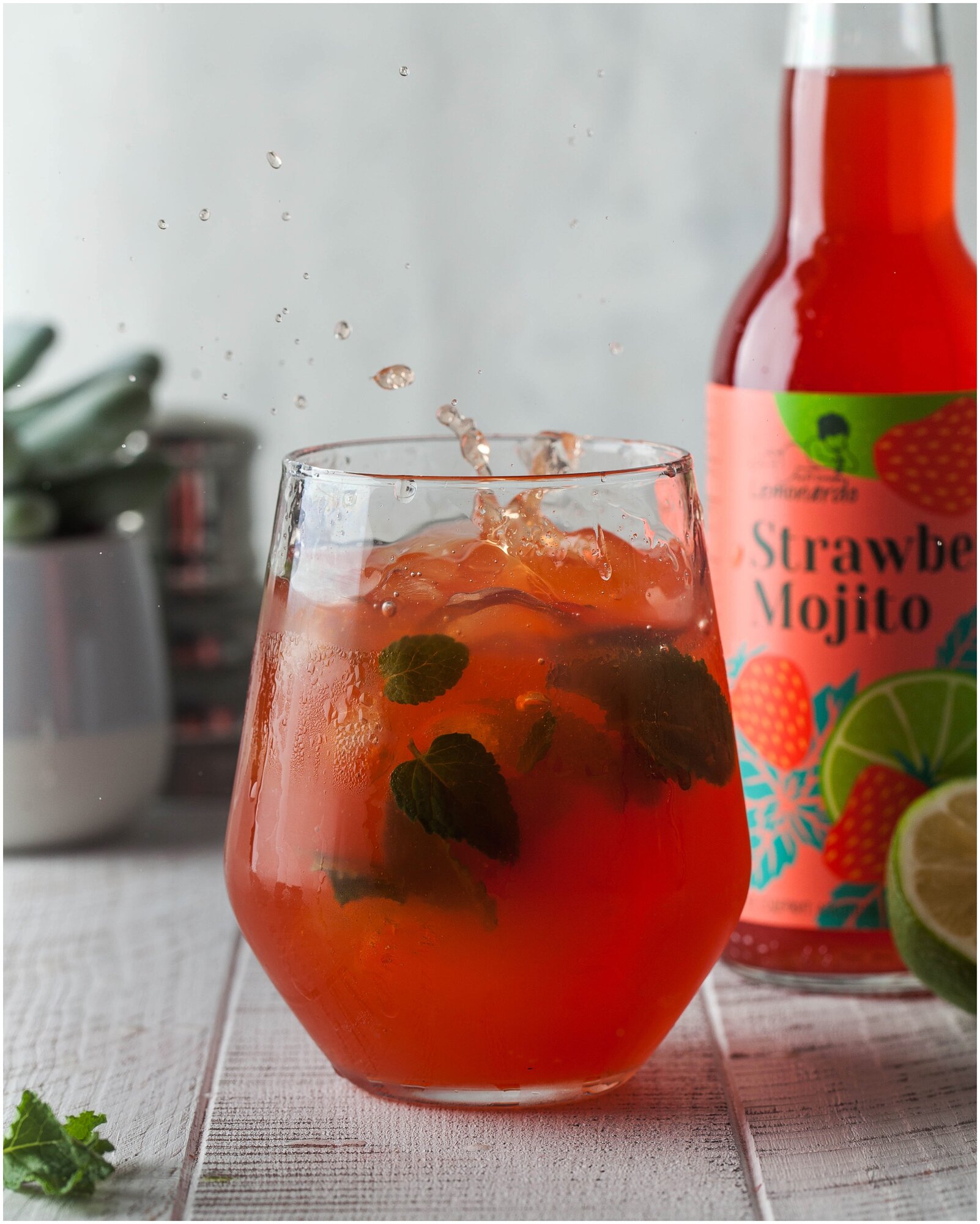 Натуральный безалкогольный клубничный мохито / Lemonardo Strawberry Mojito, 330мл. - фотография № 4