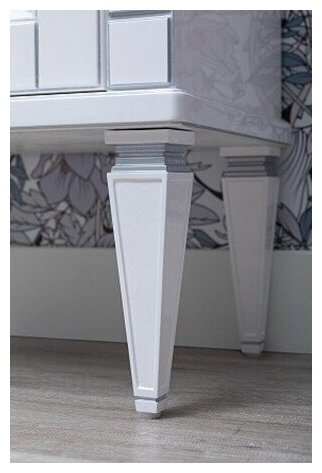 Шкаф-пенал для ванной Aquanet Селена 40 L белый/серебро - фотография № 3