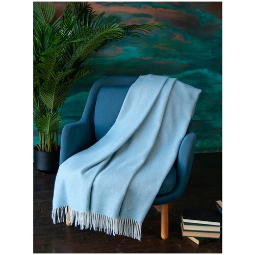 Плед из шерсти новозеландских ягнят Janina 1-6 Avinamas (голубой), 140х220