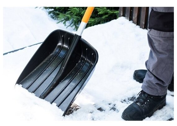 Лопата для уборки снега облегченная Snow Light - фотография № 7
