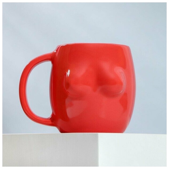 фото Кружка Грудь красная, 250 мл