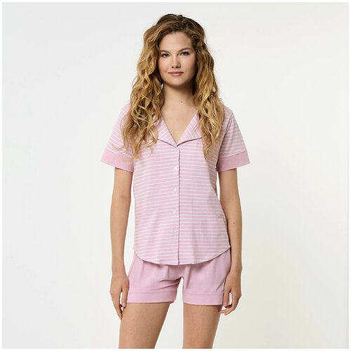 пижама женская, комплект (рубашка и шорты) размер 46-48, цвет розовый.