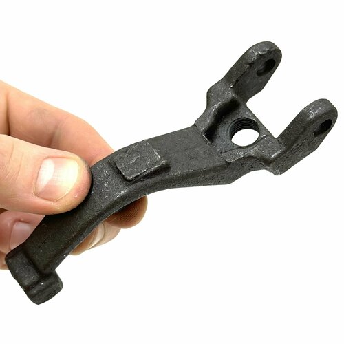 Рычаг оригинал МТЗ отжимной корзины сцепления старого образца 70-1601094 850₽