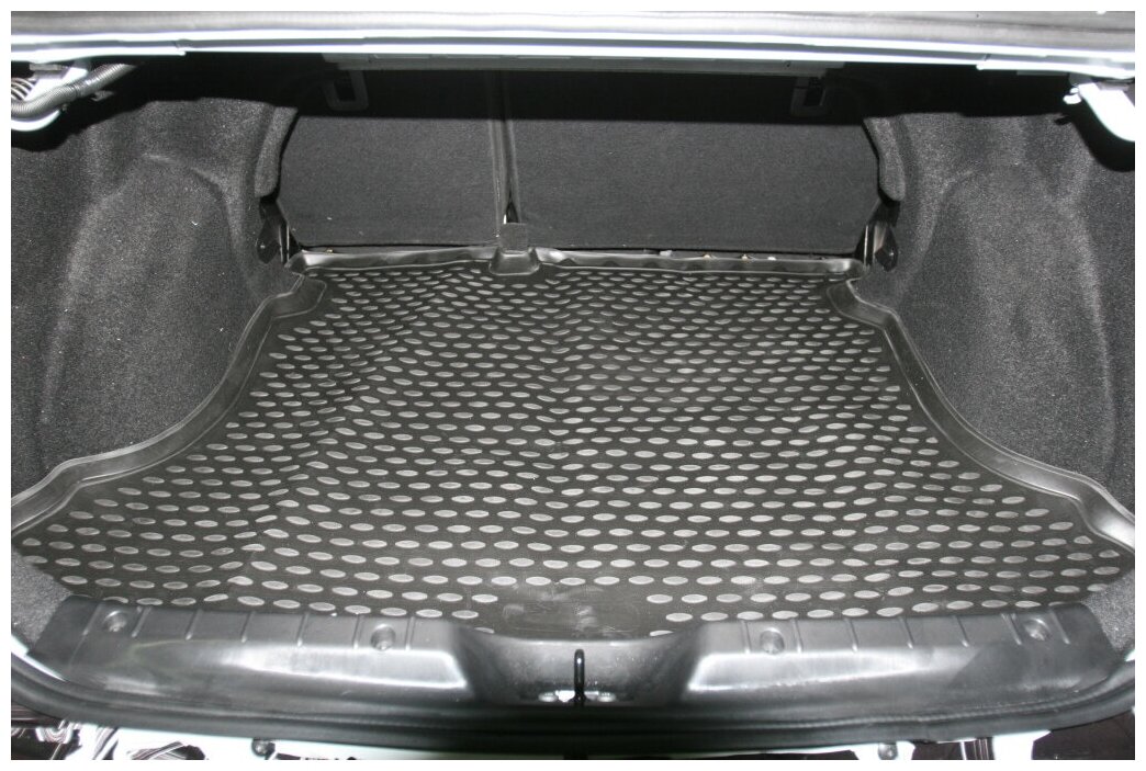 Коврик в багажник 1 шт. (полиуретан) lada vesta sedan 15 novline CARLD00002