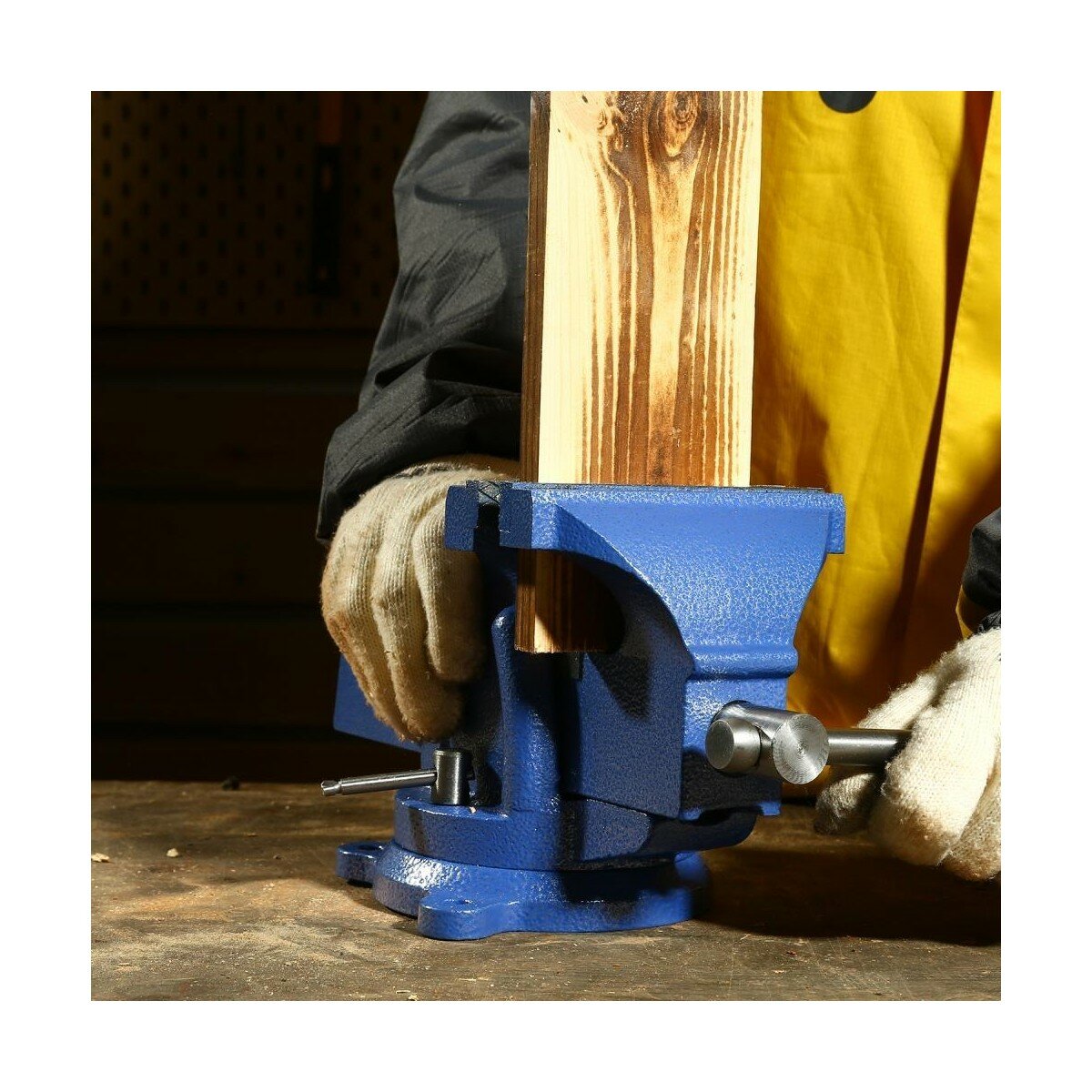 Тиски Тиски DEKO CL11 слесарные поворотные, 125 мм