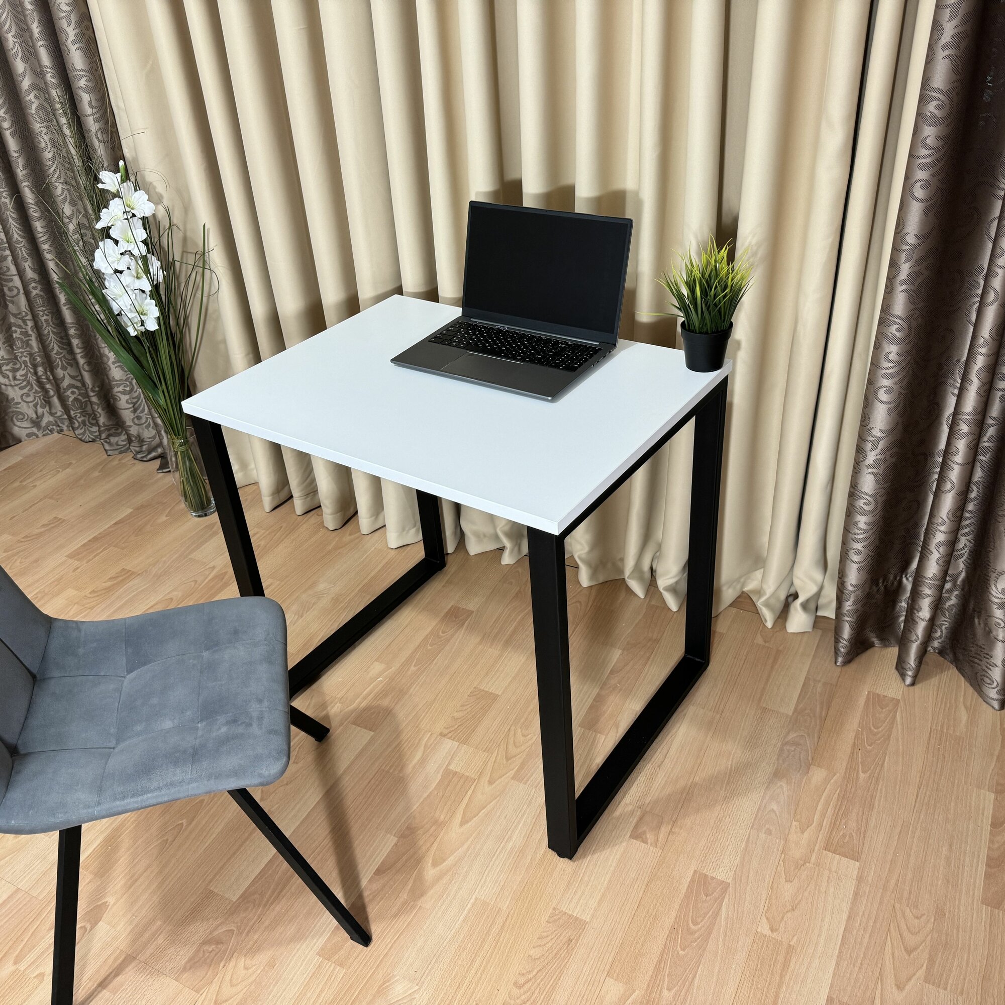 Письменный стол лофт Белый 80*60 см. Черные ножки — фото 1