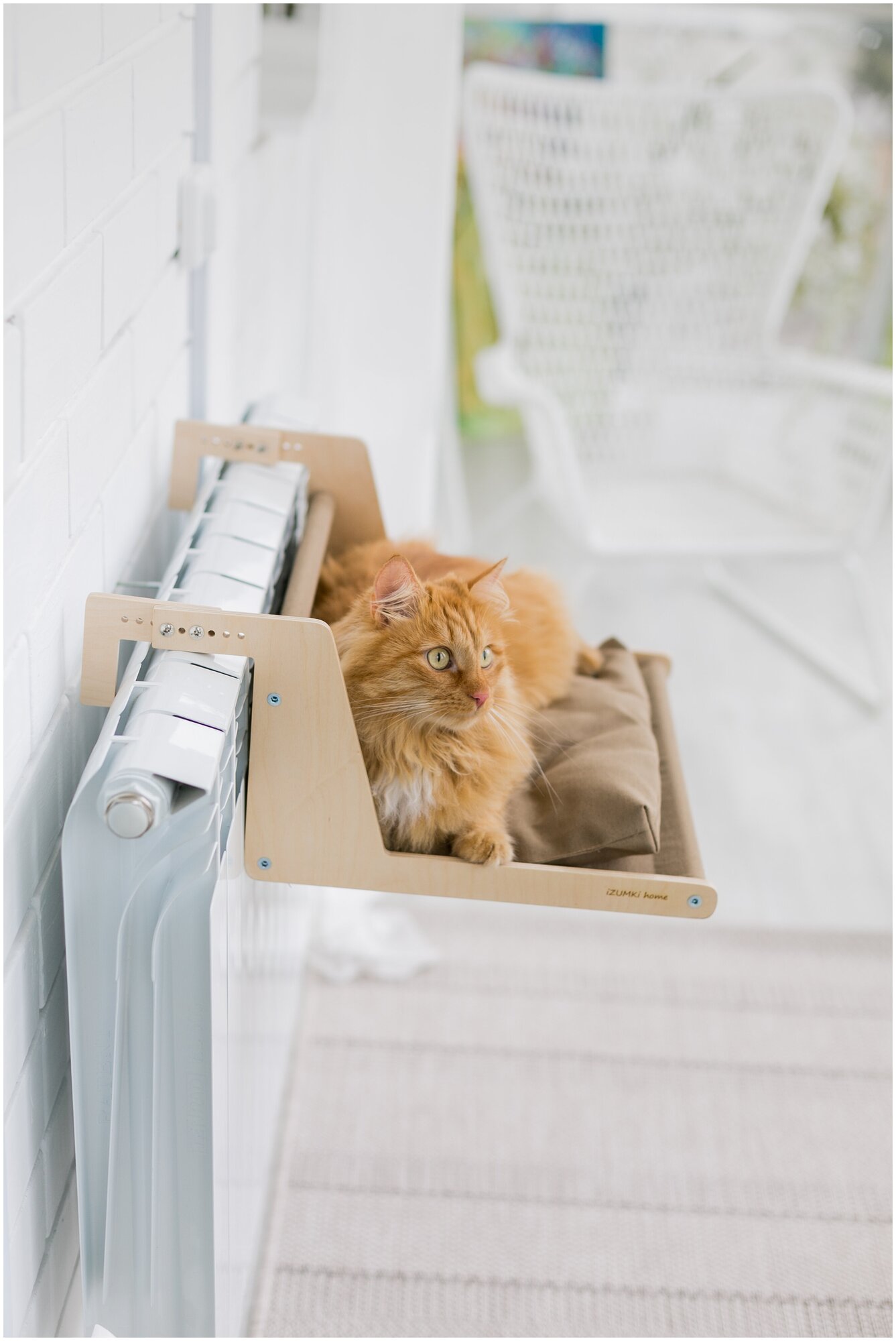 Гамак для кошек на батарею с подушкой Сканди - фотография № 4
