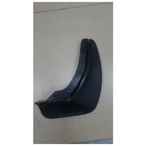 Брызговик задний правый Skoda Karoq 2017- 2999₽