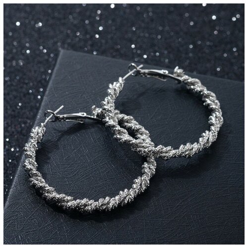 фото Серьги-кольца "геометрия" проволока, цвет серебро, d=5 queen fair