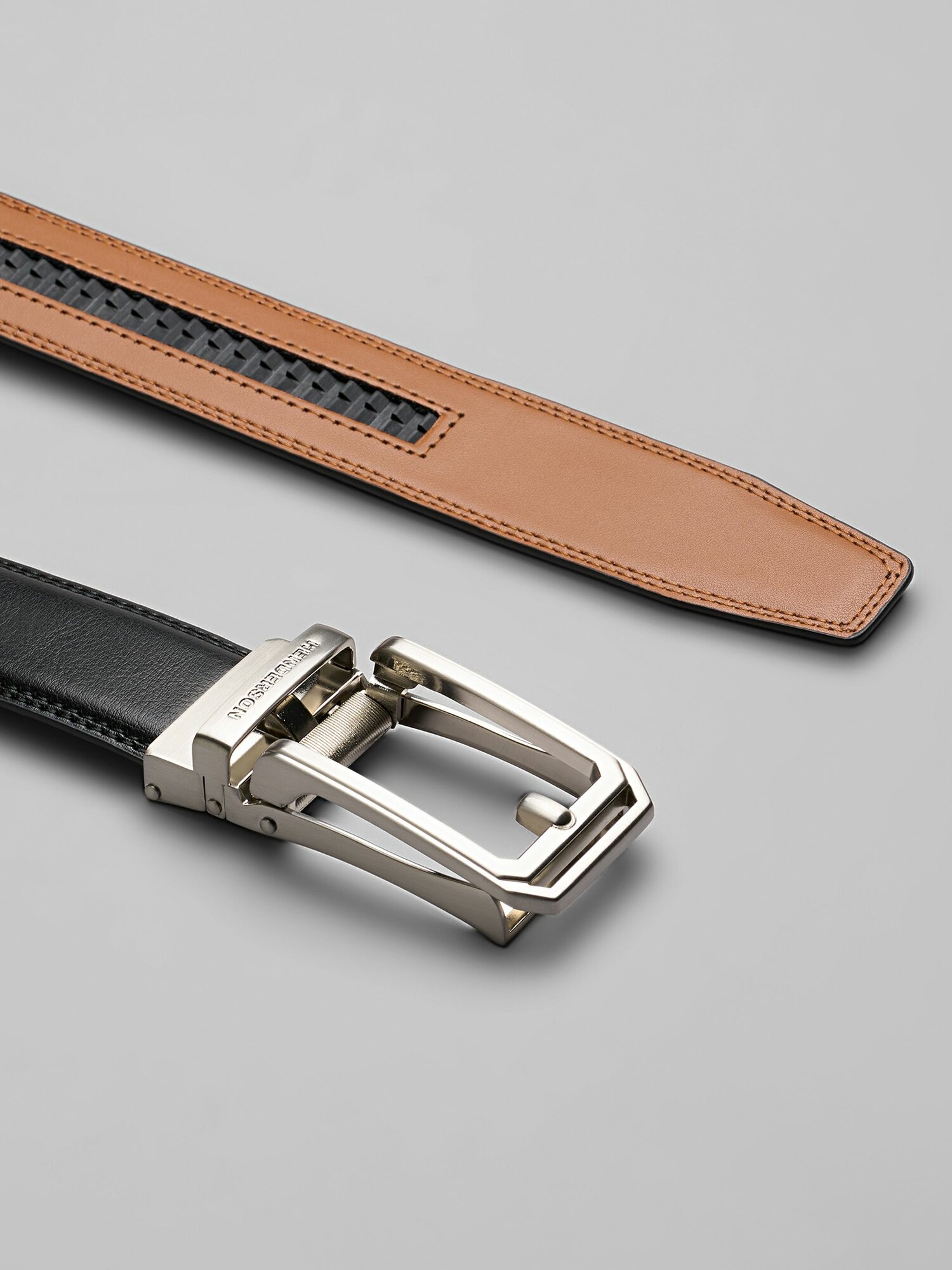 Ремень HENDERSON для мужчин, размер 115, черный — фото 1