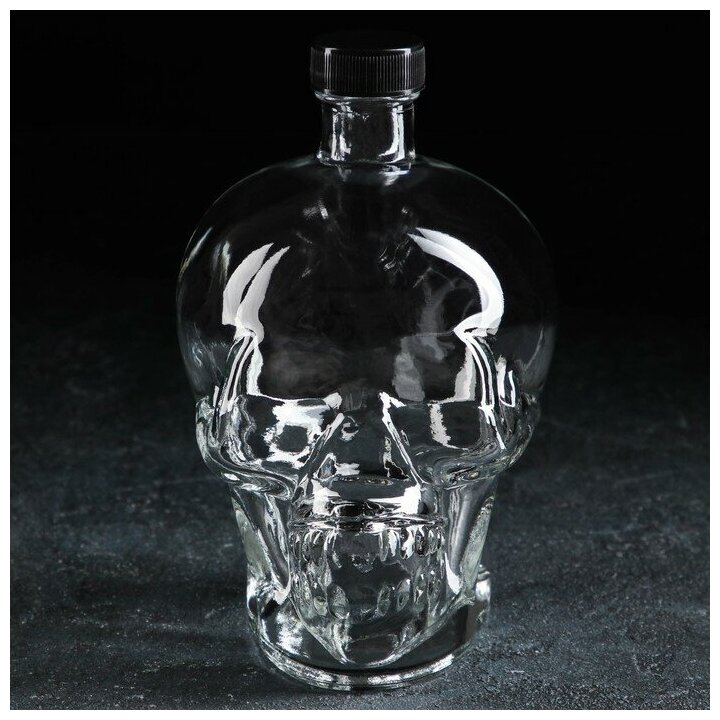 Бутылка стеклянная «Череп», 740 мл, цвет прозрачный