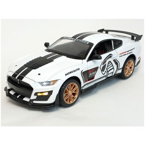 Машинка Ford Mustang Shelby 1:24 металлическая, свет, звук