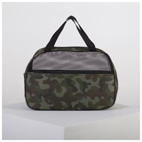 фото Косметичка зеленый нет бренда