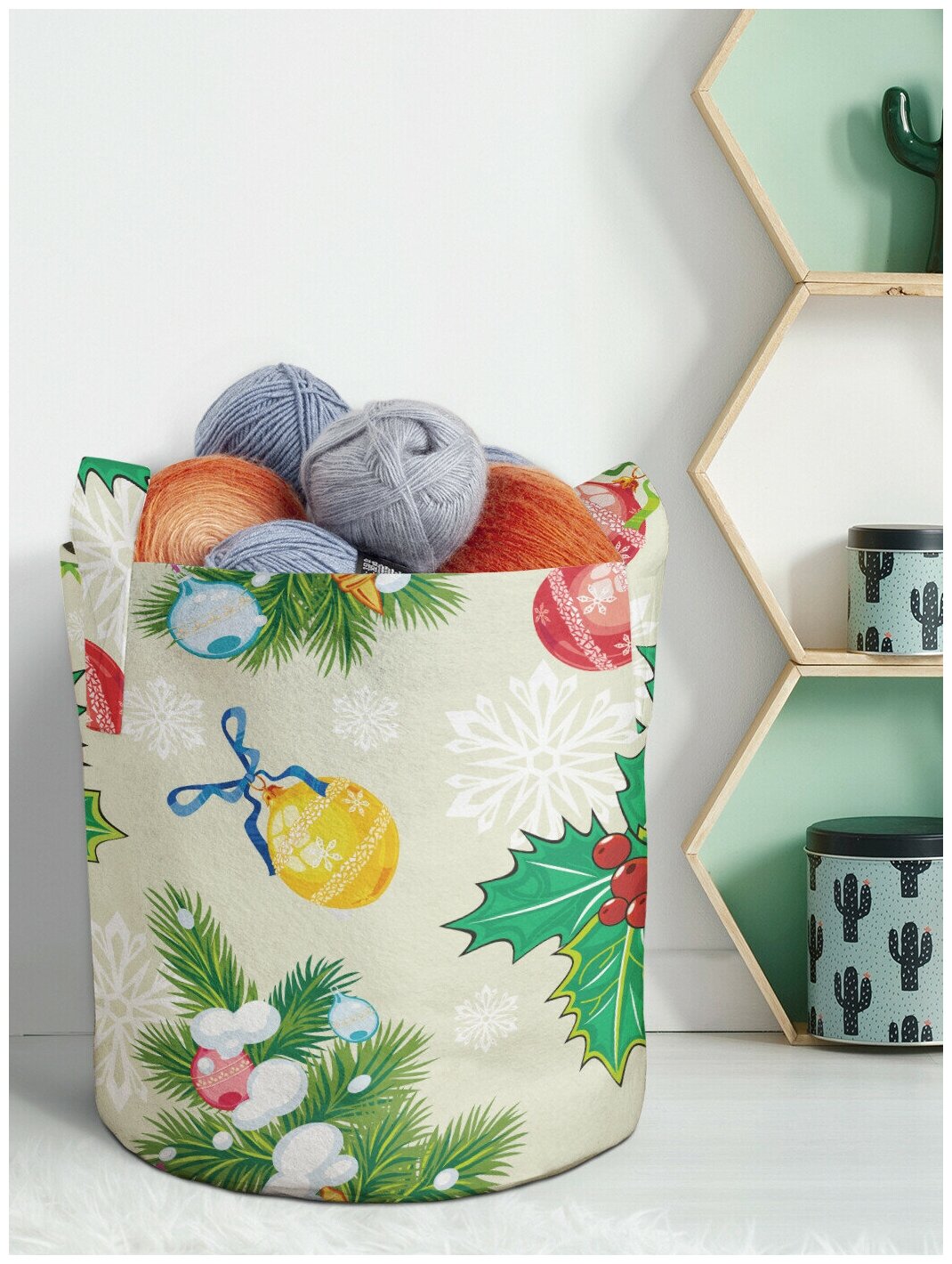 Декоративный мешок корзина кашпо войлок с принтами JoyArty "Елочные шары и рождественская звезда" 19 л