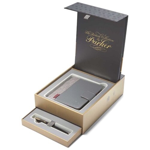 Подарочный набор PARKER перьевая ручка Sonnet Core F530 LaqBlack GT перо 18Ct F (1931527) и блокнот в фирменной обложке, подар. коробка (1978402)