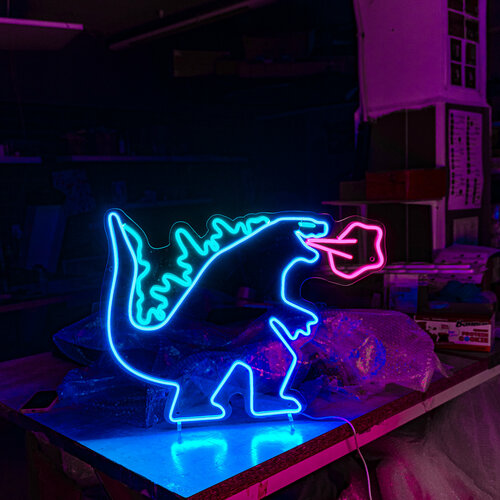 Светильник декоративный DIODENEON Godzilla 60x70 см.