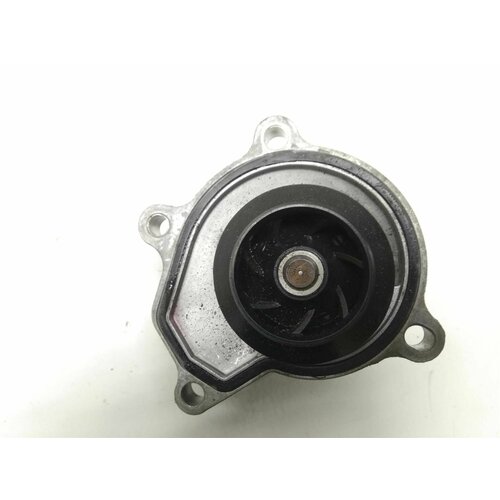 Насос водяной POLO 01-17/ FABIA 07-15 YKM7101011211 YOKOMITSU