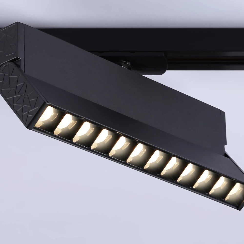 Трековый однофазный светодиодный светильник GL6817 BK черный LED 12W 3000K 24° 230*22*87