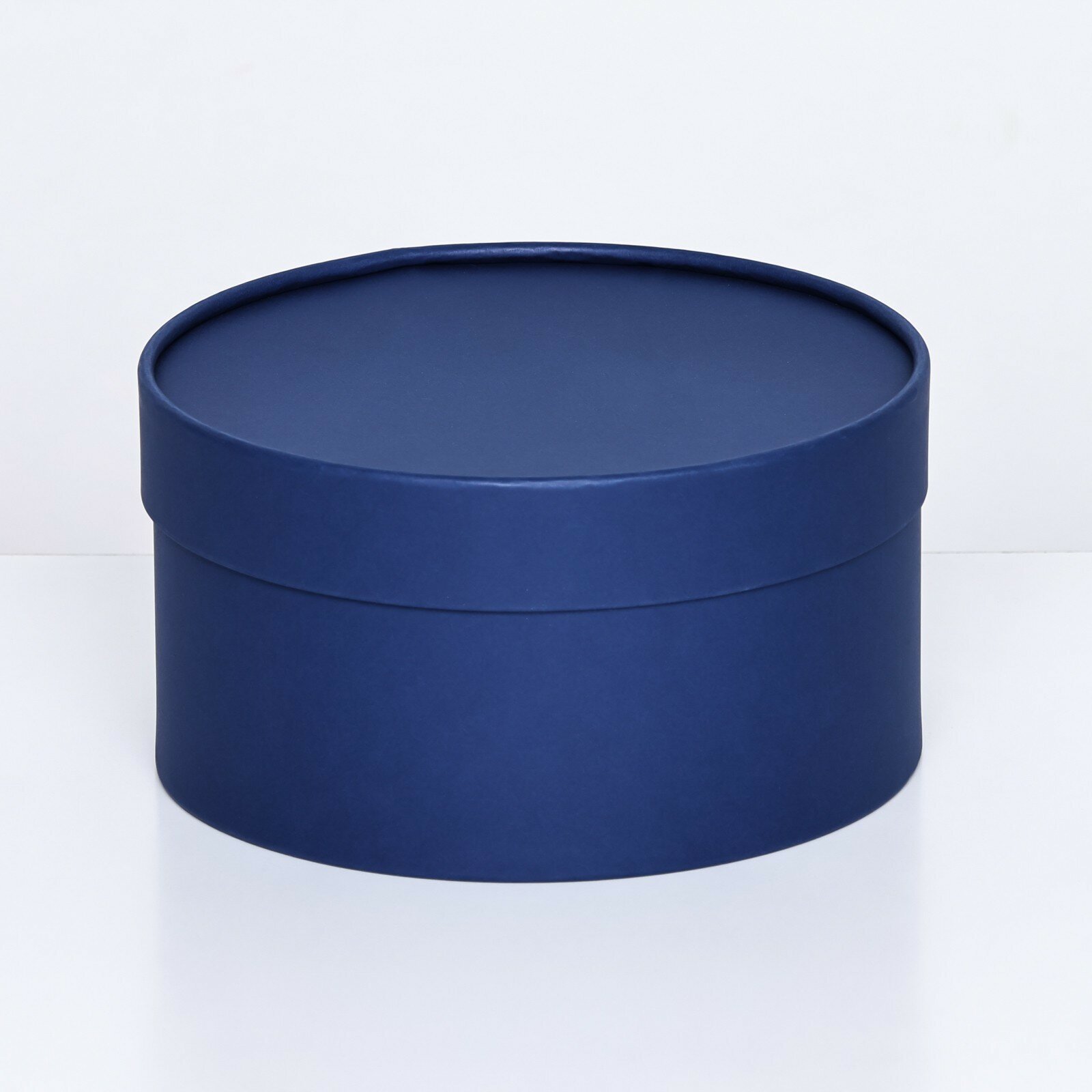 Подарочная коробка "Глубина" темно-синяя, завальцованная без окна, 21х11 см (1шт.)
