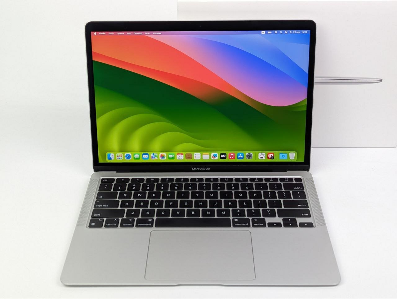 13.3" Ноутбук Apple MacBook Air 13 2020 (Apple M1, 8GB RAM, SSD 256GB, 2560x1600 Liquid Retina 60Hz, macOS Sonoma)