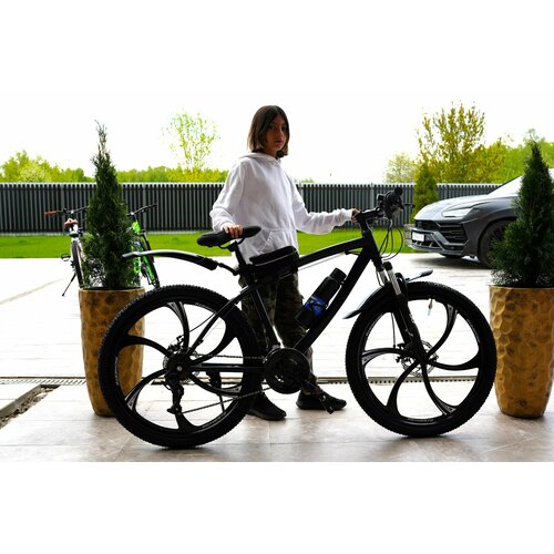 Велосипед Richiesto 26 колёса литые Алюминиевые диски Рама 18 Горный Взрослый Подростковый Спортивный черный 2770000₽