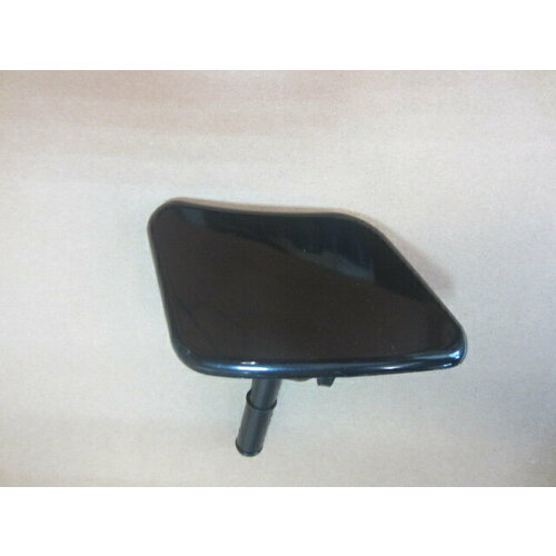 Крышка омывателя фары правая совместим с Kia Mohave 984502J000 1300₽