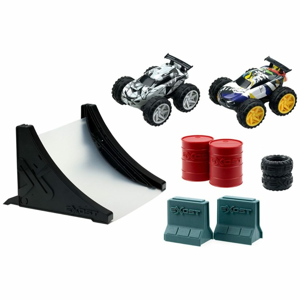 Двойной набор Silverlit с 2 Гонщиками, рампой и аксессуарами 20626