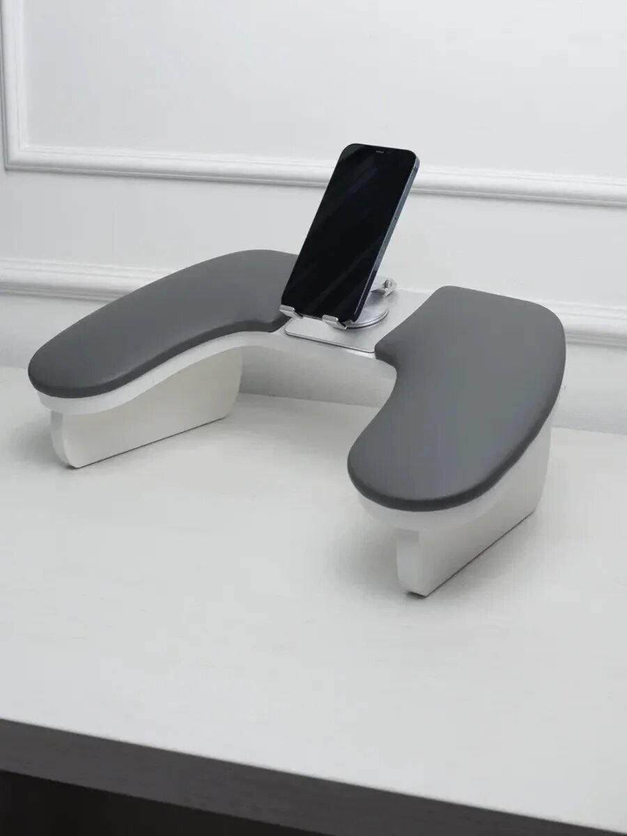 Маникюрная подставка для рук с держателем телефона — фото 1