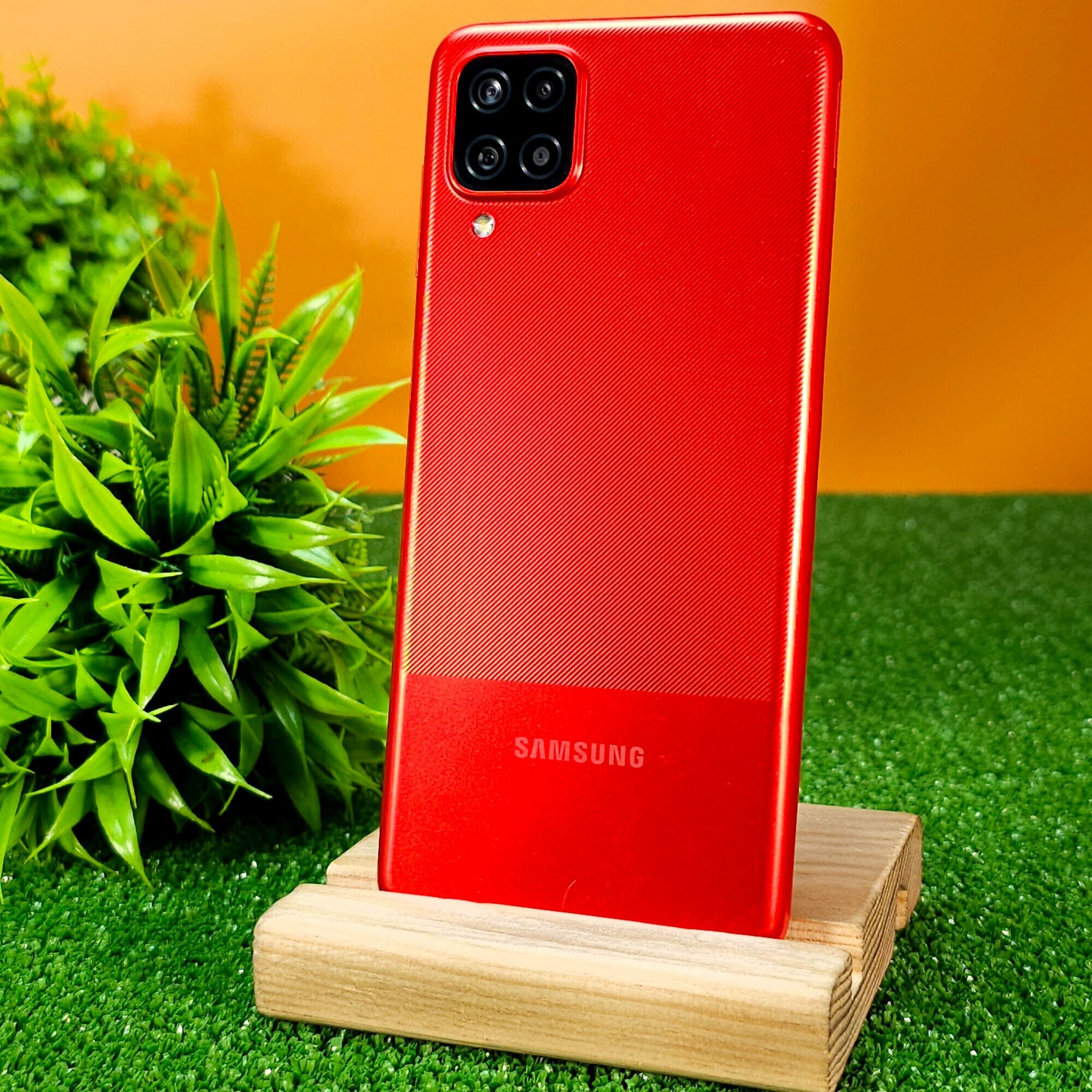 Смартфон Samsung Galaxy A12 (SM-A125) 4/64 ГБ RU, красный