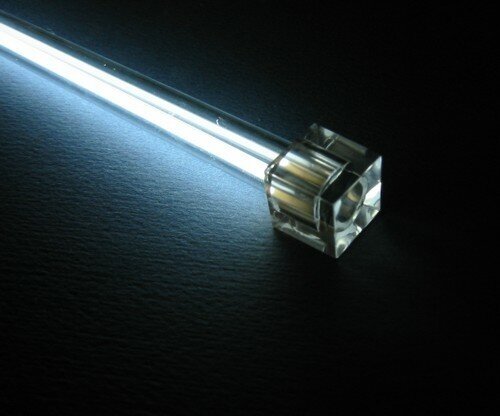 Моддинговая лампа Revoltec неоновая (люминисцентная CCFL) белая 100 мм набор 2 шт. выключатель и инвертор