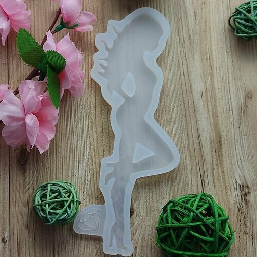 Молд Девушка